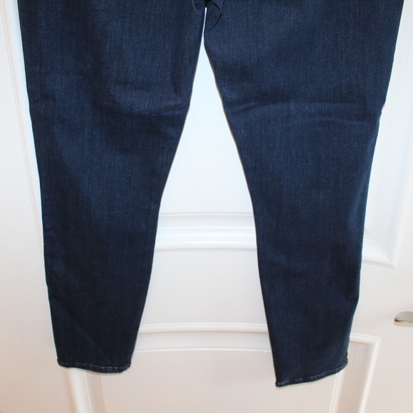7 For All Mankind High Waist Ankle Skinny jeans (women’s 32) (NWT) - Picture 8 of 13